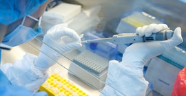 Oxford ve AstraZeneca'nın Covid- 19 aşı testlerinin durdurulması ne anlama geliyor?