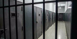 Bitlis'ten Diyarbakır'a sevk edilen 3 tutuklunun testi pozitif çıktı