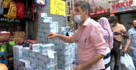 Kırtasiyeler darda: Maskeyle dükkan çeviriyoruz