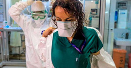Akdeniz Üniversitesi: Hastalar yağmur gibi yağıyor ama sağlık çalışanları da yaprak gibi dökülüyor