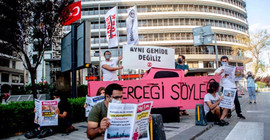 Yokoluş İsyancılarından Habertürk ve Yapı Kredi önünde eylem