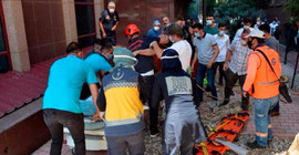 Su deposunda yalıtım yapan işçiler zehirlendi