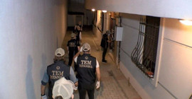 İstanbul'da 27 adrese eş zamanlı polis baskınları