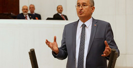 TRT İzmir Müdürlüğünde, personel öğle yemeğinden zehirlendi
