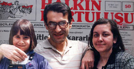 Yedi yüz kırk sekiz yıl ceza alan gazeteci Veli Yılmaz’ın hayatı kitap oldu