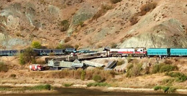 Ankara'da iki yük treni çarpıştı