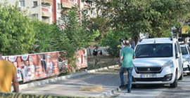Mersin'de zaman ayarlı ses bombası patladı