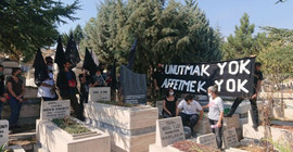 Ankara Katliamı'nda hayatını kaybeden Ali Kitapçı mezarı başında anıldı