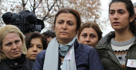 Türkan Elçi eşinin davasına stajyer avukat olarak katılacak