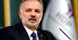 Ayhan Bilgen: Kritik anda geri çekilmeyi bilmek lazım