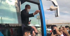 Erdoğan'dan 'Evimize ekmek götüremiyoruz' diyen yurttaşa: Al keyif çayı iç