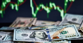 Dolar, haftanın ilk gününe tarihi zirve 8 TL seviyesini aşarak başladı