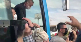 'Çay Erdoğan'dan, askıda ekmek Bahçeli'den, bedava yaşıyoruz valla!'