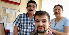 Oğlunu ziyarete giden baba depremde hayatını kaybetti