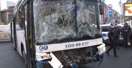 Ankara'da halk otobüsü ile belediye otobüsü çarpıştı: 17 yaralı