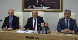 AKP’lilerin ‘itibarımızı zedeliyor’ dediği vali: Çalışıyormuş gibi gösteriyorsunuz