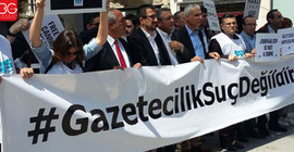 Medya İzleme Raporu: 83 gazeteci cezaevinde bulunuyor