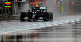 F1 pilotu Lewis Hamilton: İstanbul Park'ın yeni asfaltı çok kaygan; para israfı