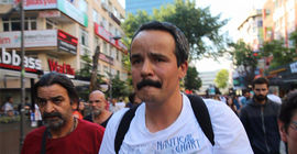 Veli Saçılık: Artık bana bize benzemek de suç