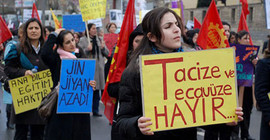 Geri Gönderme Merkezi'nde tecavüze uğrayan mülteci Z.N. 4 ay sonra konukevine nakledildi