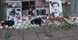 Bombalanan Özgür Ülke'nin önünden seslendiler: Bu saldırının emrini Tansu Çiller verdi
