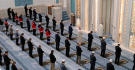 Diyanet: Cuma namazı salgında farz değil