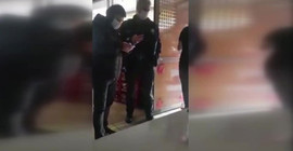 Genelgede olmadığı halde alkollü içecek satan dükkanlar kapatıldı