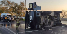 İstanbul'da TOMA devrildi