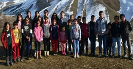 Yüksekova’da uzaktan eğitime erişemeyen çocuklar: Yetkililerin yerinde olsam utanırdım