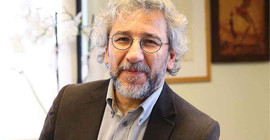 Can Dündar'a 27 yıl 6 ay hapis cezası