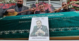 Engin Nurşani, cemevinden son yolculuğuna uğurlandı