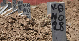 Kimsesizler Mezarlığı'na gömülen bir mültecinin daha kimliği belirlendi
