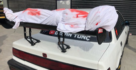 Kanlı ve kefenli: Modifiye araç trafikten men edildi