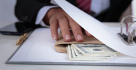 Demokrasiyle tanışamamış ülkelerin gerisinde: Yolsuzluk Algı Endeksi'nde Türkiye 86'ncı sırada