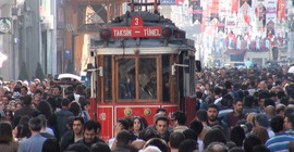 TÜİK'e göre göreli yoksulluk oranı yüzde 14,4'e yükseldi