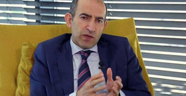 Melih Bulu'nun rektör yardımcısı Naci İnci oldu