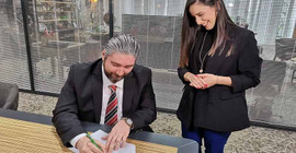 Sigarayı bırakan çalışanlarına yıllık 12 bin lira ikramiye, bir hafta ek izin