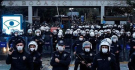 Polis Boğaziçili öğrencilerin ailelerini telefonla aradı, aileler tepki gösterdi