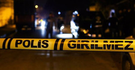 Annesini öldüren babasını ve babaannesini öldürdü
