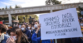'Savcının iddia etmediği, hâkimin karar vermediği örgüt üyeliğine Soylu ve Altun nasıl karar veriyor?'
