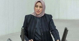 Sosyal medyada AKP'li Özlem Zengin'e hakarete soruşturma