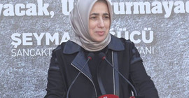 AKP'li Özlem Zengin: Saldırılar temsil ettiğim şeyler yüzünden ortaya çıkıyor