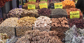 Bitki çaylarının yan etkilerine karşı uyarı: İlaçlarla etkileşime girebiliyor