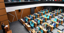 AKP'li belediye henüz devralmadığı hazine arazisini satmak için yetki istedi