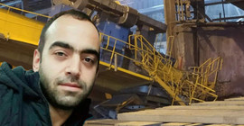 Vinç operatörü çalıştığı kabinle birlikte yere düşerek öldü