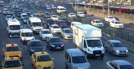 İstanbul'da trafik yoğunluğu yüzde 65'e ulaştı