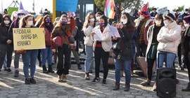 Hopalı kadınlar 8 Mart'ı kutladı: Kazanılmış hiçbir hakkımızı tartışmaya açtırmayacağız