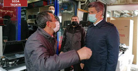 Üstüne beton dökülen Ermeni Katolik mezarlığında inceleme yapmak isteyen Garo Paylan’a polis engeli