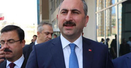 Adalet Bakanı: Fesih yetkisi yürütmede