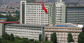 Başhekim Bostancı: Hastanemizde tüm vakaların yaklaşık yüzde 70'i İngiliz mutasyonu